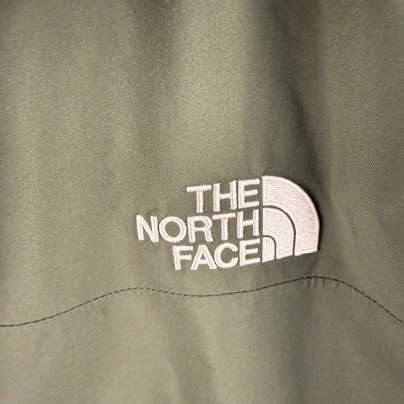 The North Face Men's Long Green Rain Jacket Large Hooded Gorpcore Lightweight - Picture 3 of 11